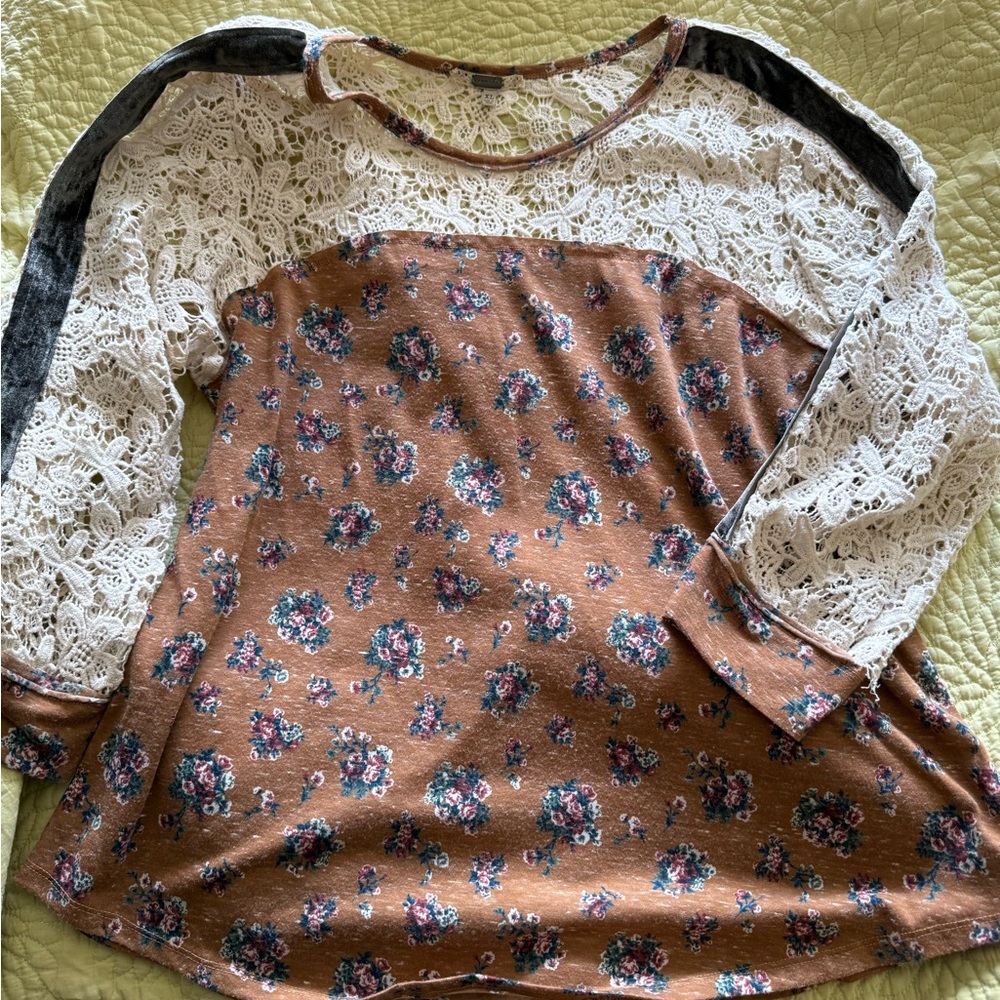 Brown Floral Lace Sleeve Blouse